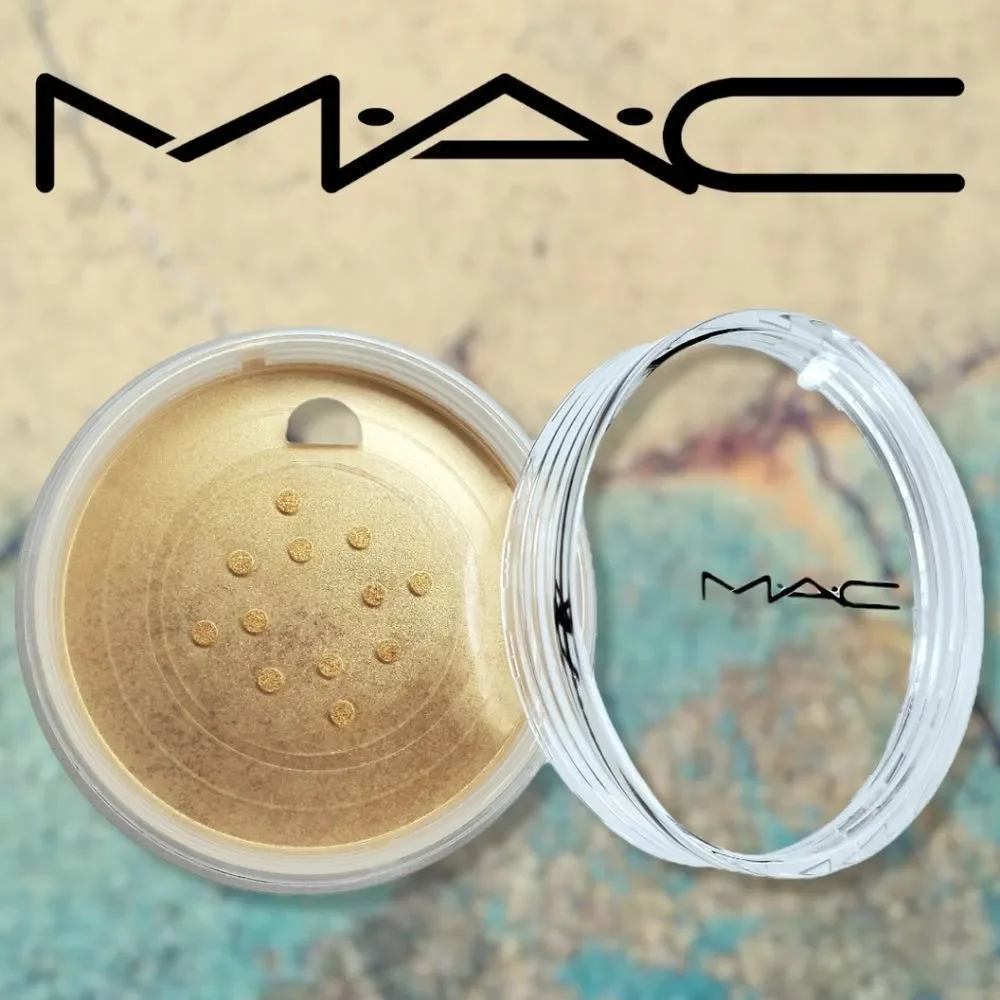 MAC Good as Gold Pearlizer Sheer Pigment Highlighter - Picture 2 of 6
